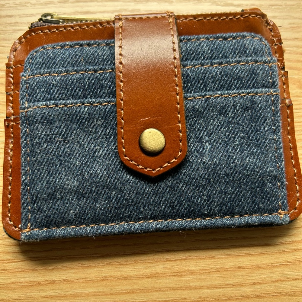 Patricia Nash wallet
